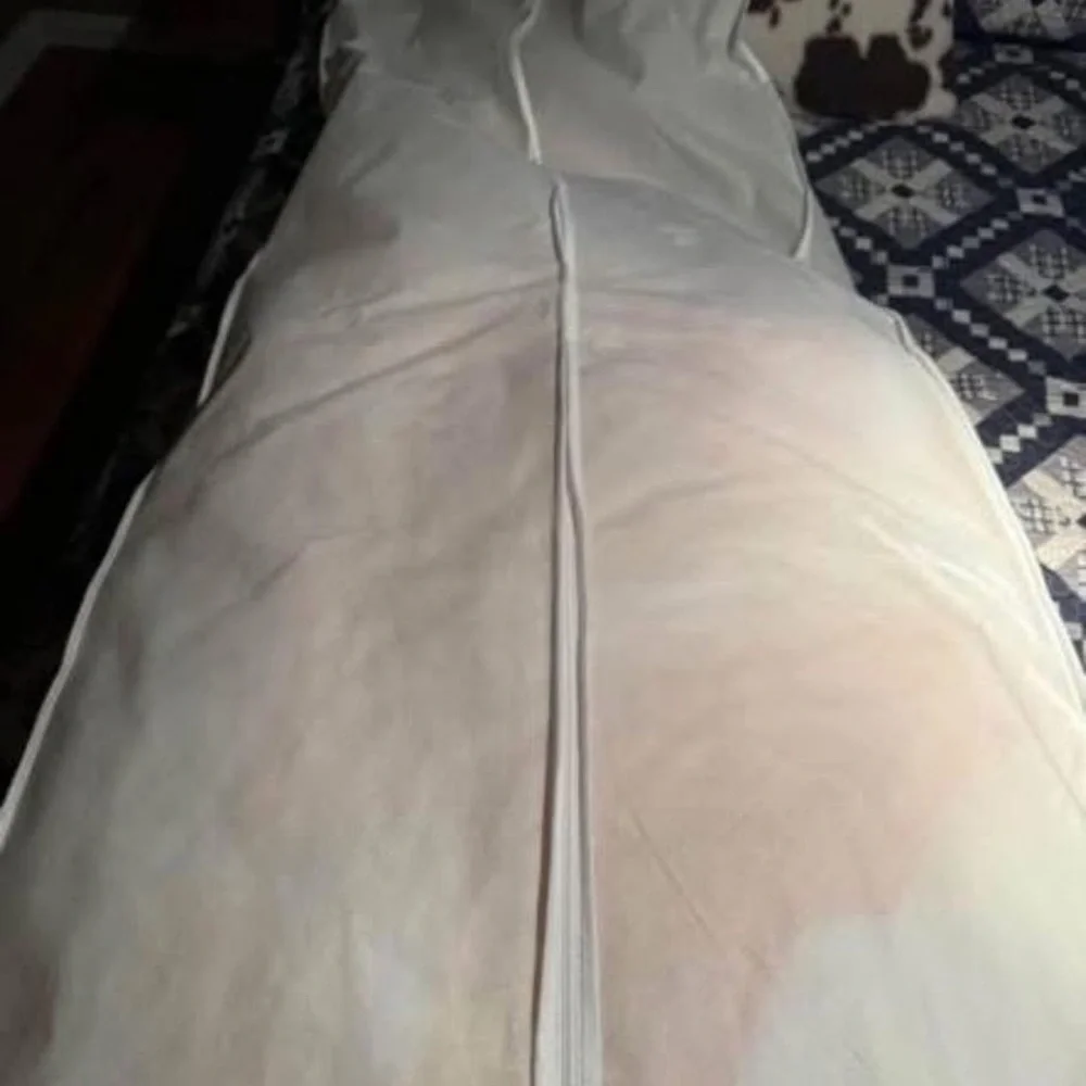 Elegant White Lace Bridal Gown - Picture 6 of 6